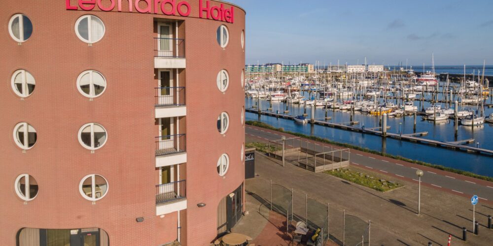 Leonardo Hotel IJmuiden Exterior